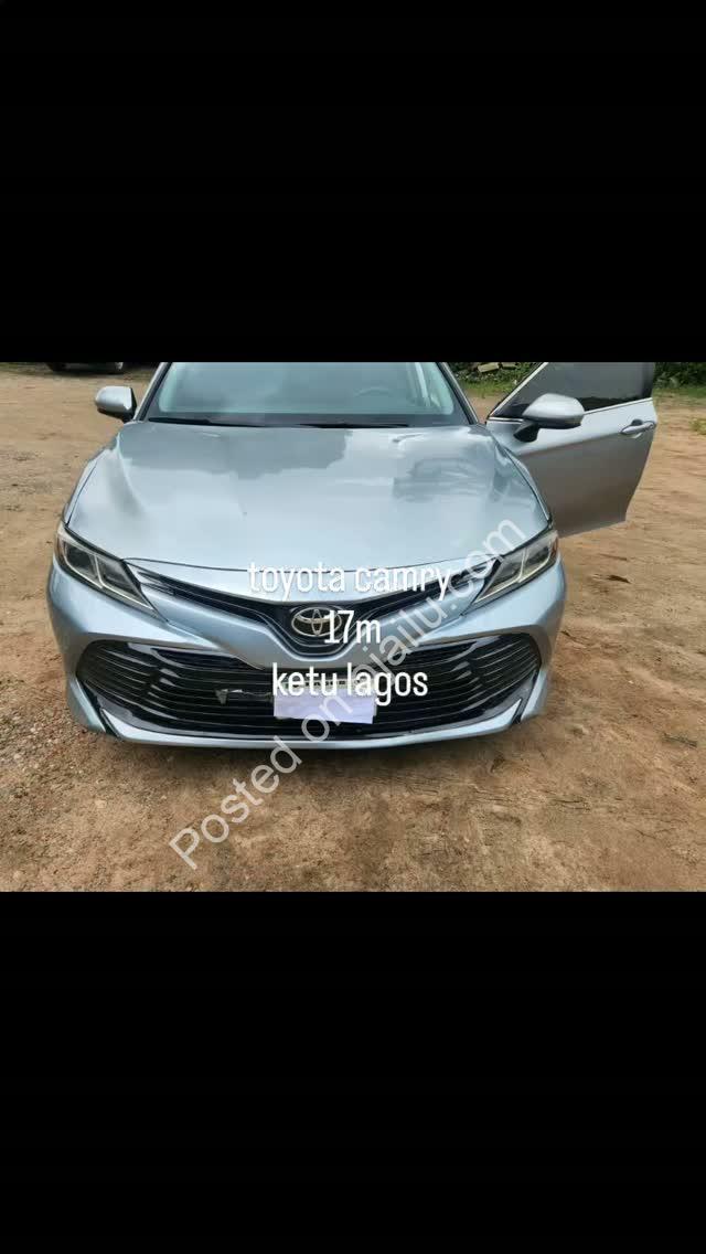 Toyota Camry LE ’18: Mint, Warranty Vibe, 16M Net
