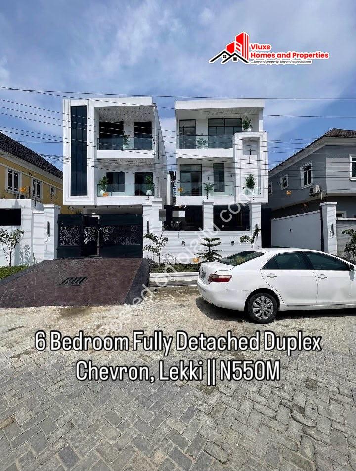 Chevron Lekki 6-Bed: Dream Home Awaits