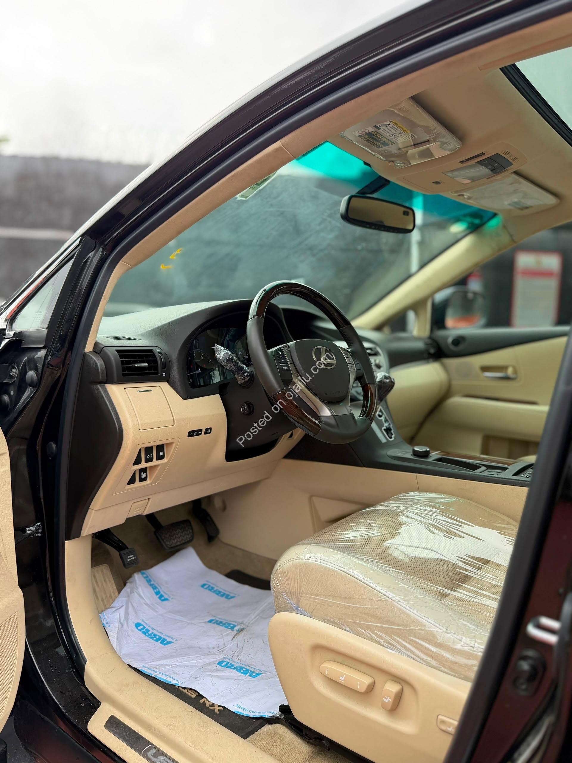 2015 Lexus RX350: Luxury, Safety & Cream Interior Excellence