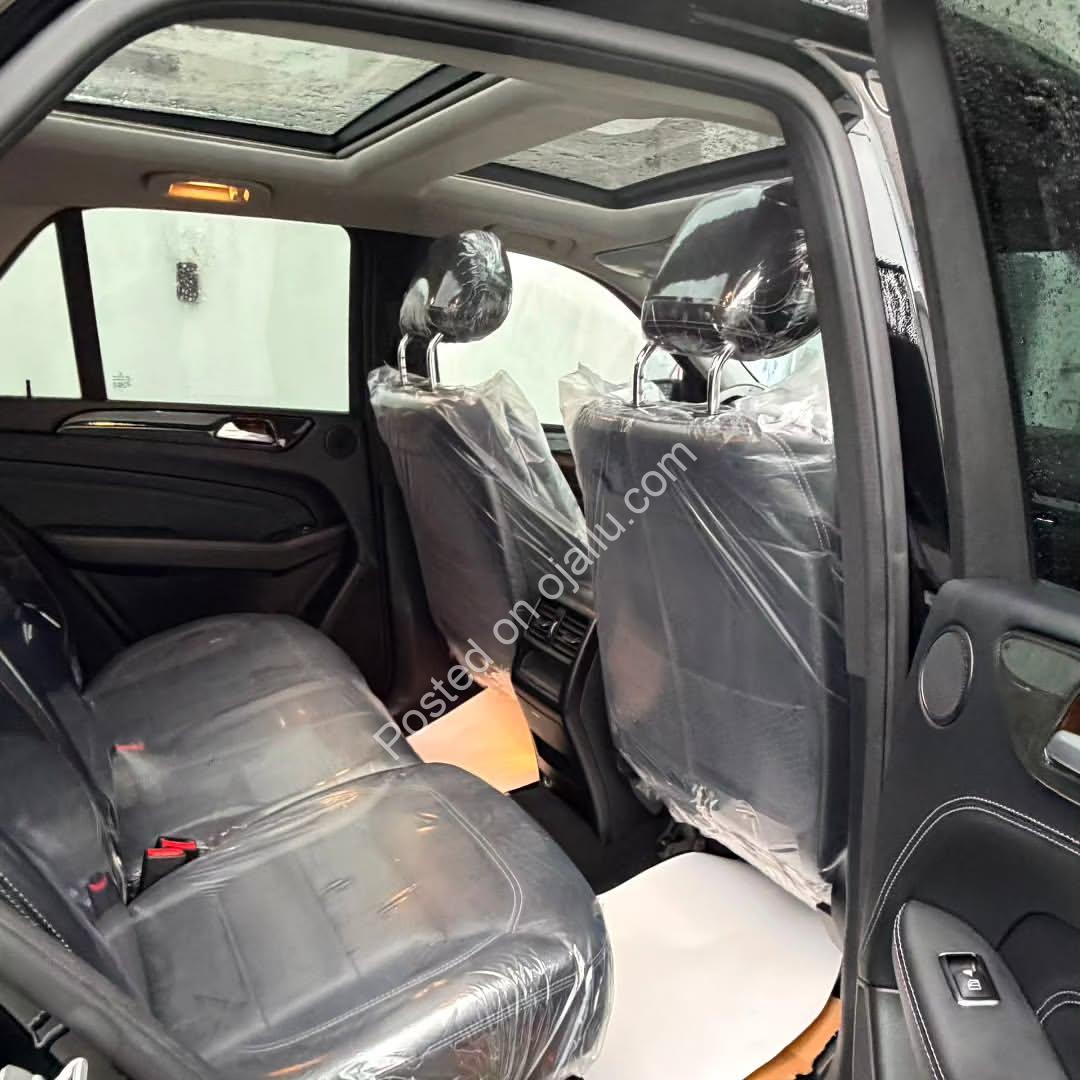 2015 ML400 Full Options: Pristine & Loaded, Just 28M Lagos