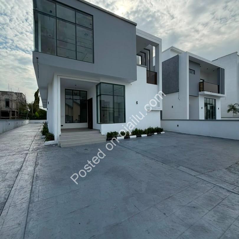 5-Bed Masterpiece in Ajah with CofO & Gov’t Consent