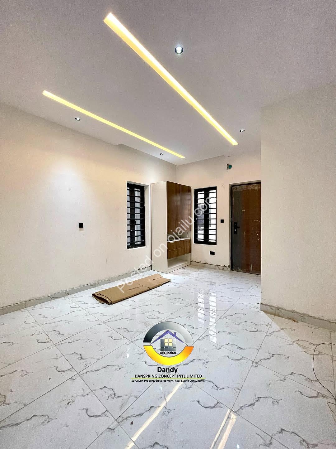 Rental Goldmine: Brand New Lekki Phase 1 Gem