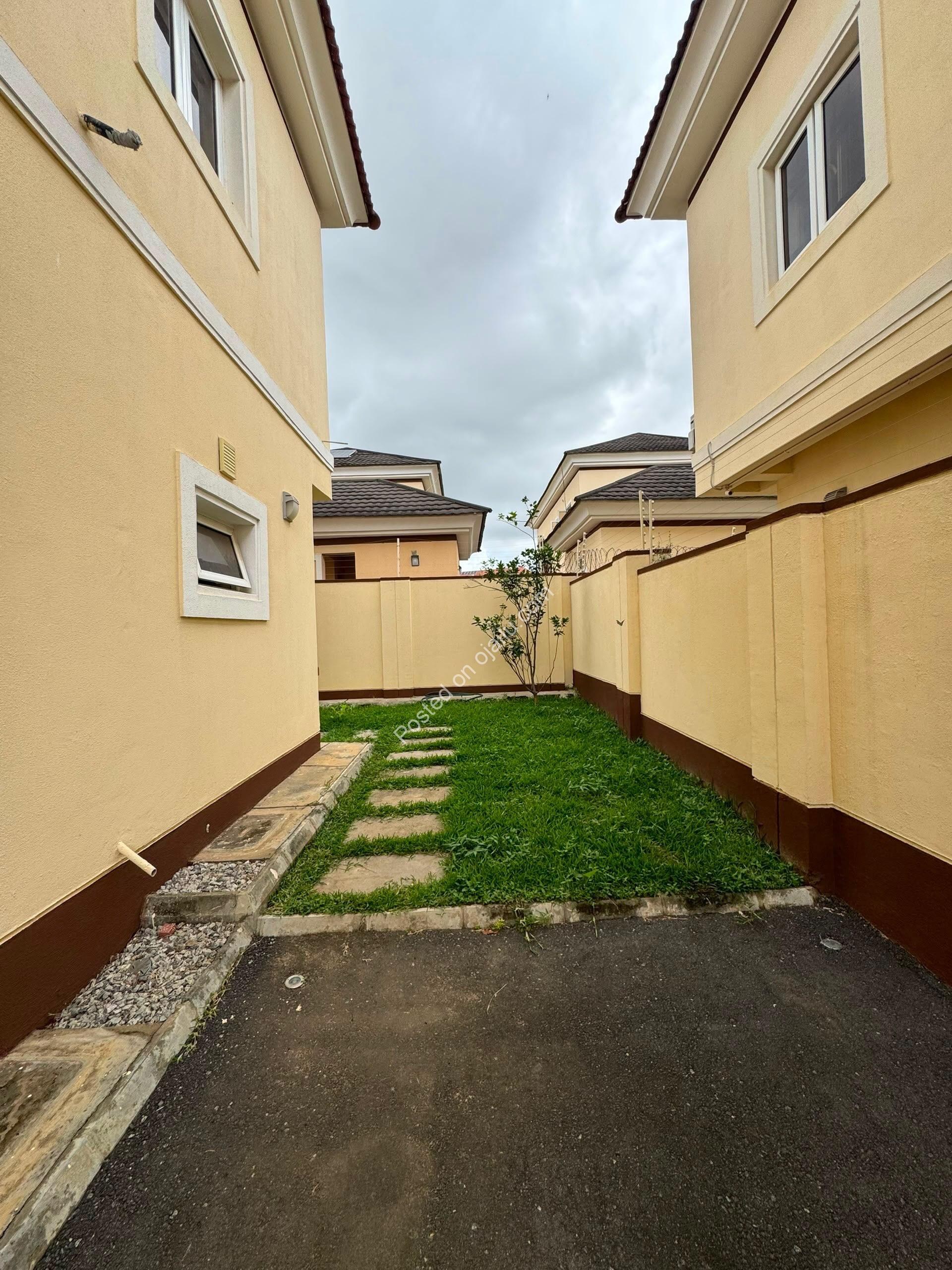Your Dream Home Awaits in Lifecamp!