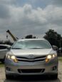 2016 Toyota Venza LE – Genuine Duty, Reverse Cam & Alloy Rims