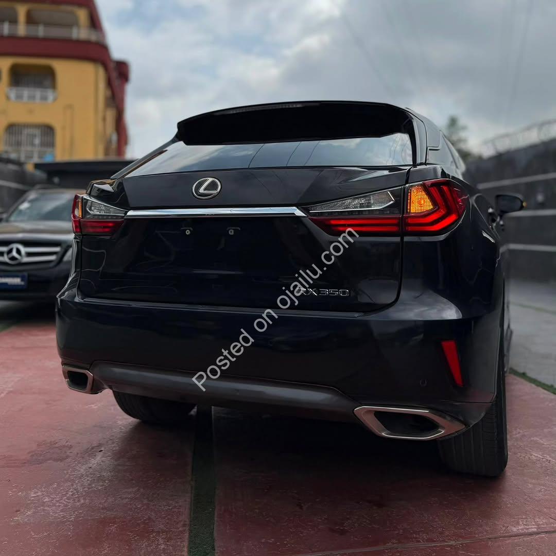 Lexus RX350 2017 Premium – Pristine, Loaded & Flawless!