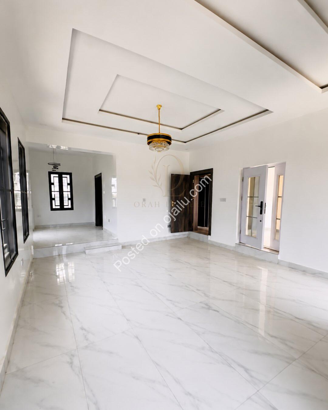 5-Bed Duplex in Lifecamp: Space & Elegance Await