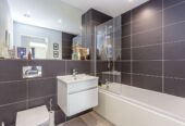 Private Patio & Parking: Stunning 2-Bed Leith Flat Below Value