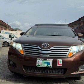 2010 Toyota Venza: Supreme Condition