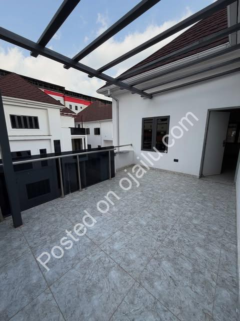 Your Dream Home Awaits in Guzape’s Finest Estate