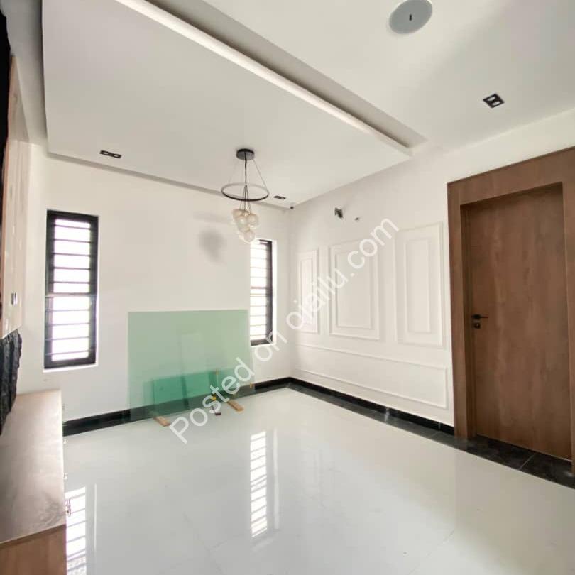 Brand New 5-Bed Duplex with BQ in Chevron
