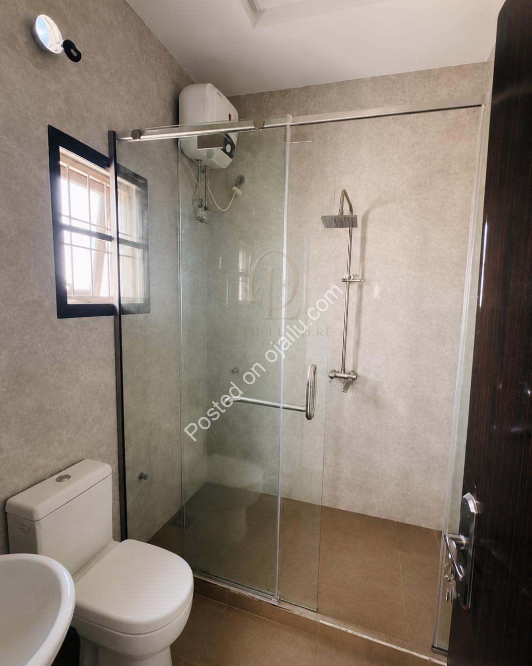 5-Bed Duplex in Lifecamp: Space & Elegance Await