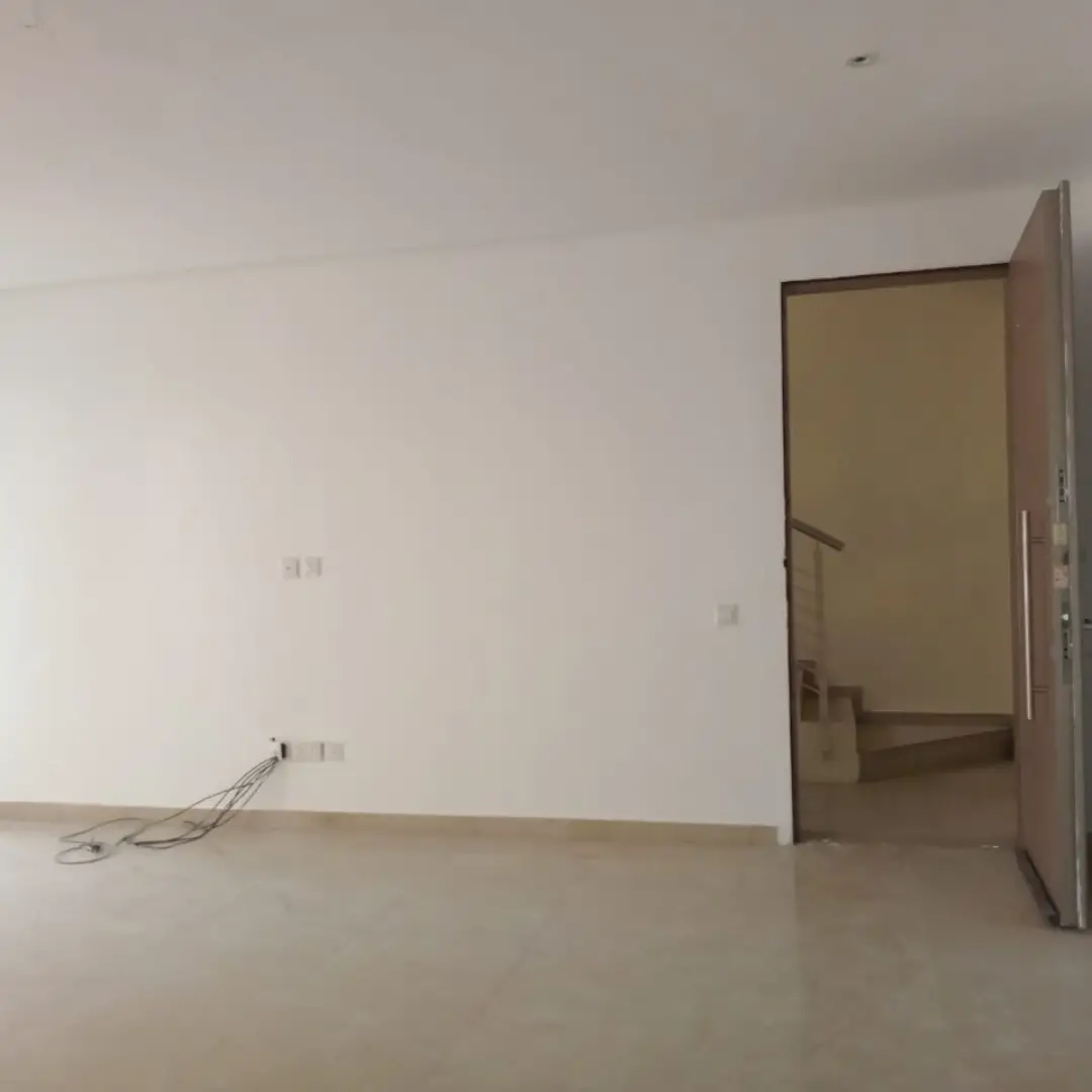 Lekki’s Finest: 3BR Gem with Rooftop