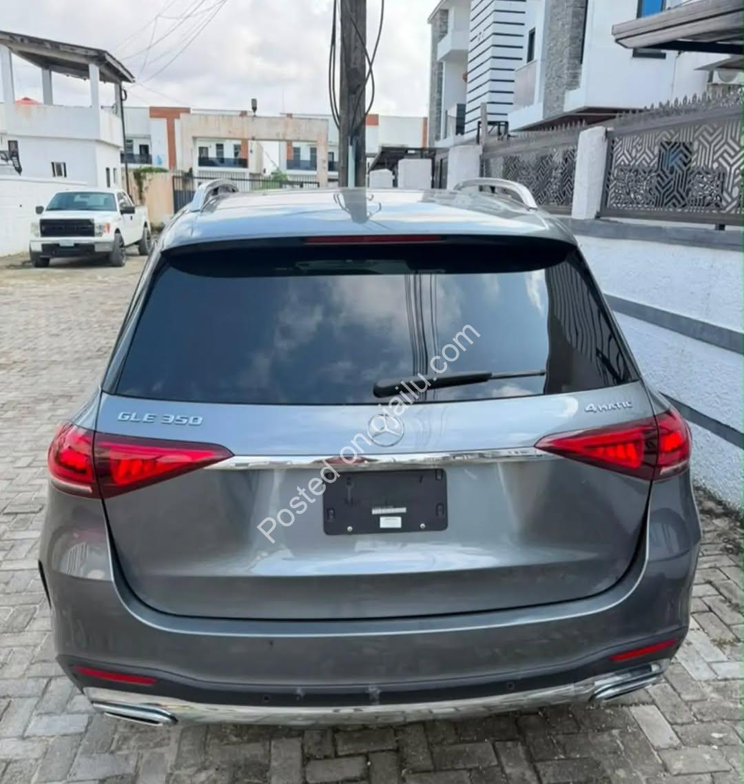 2020 Mercedes GLE350 – Panoramic Roof, Massage Seats, 75M