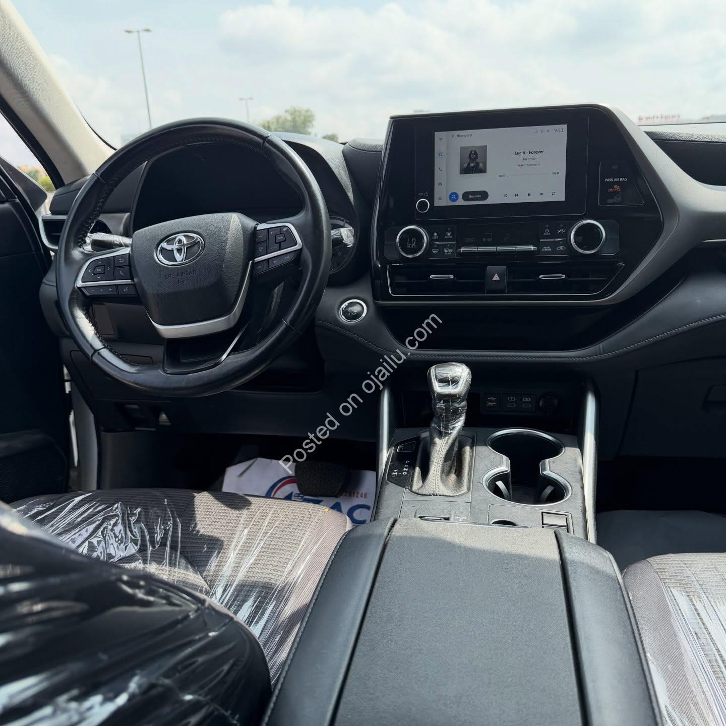 2023 Toyota Highlander XLE – Duty-Paid & Fully Loaded