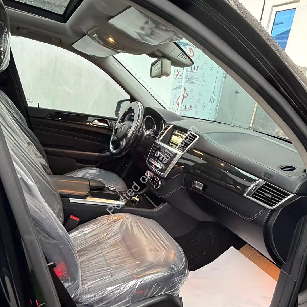2015 ML400 Full Options: Pristine & Loaded, Just 28M Lagos