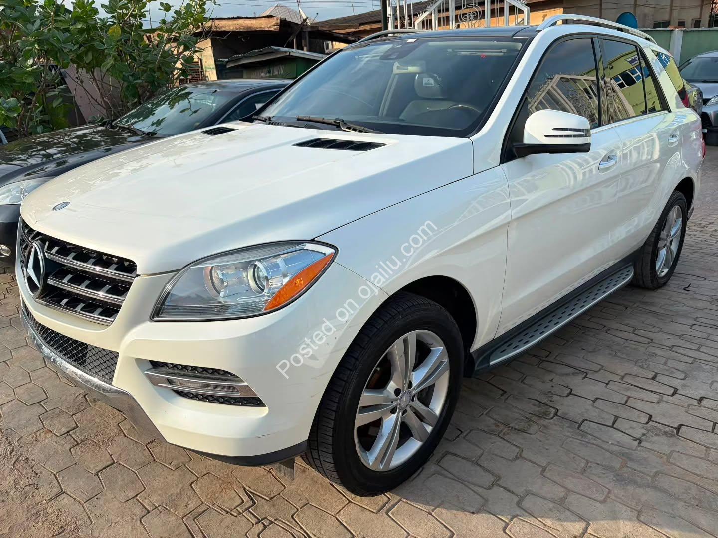 2013 Mercedes ML350 | Panoramic Roof | Thumbstart | 21M Only