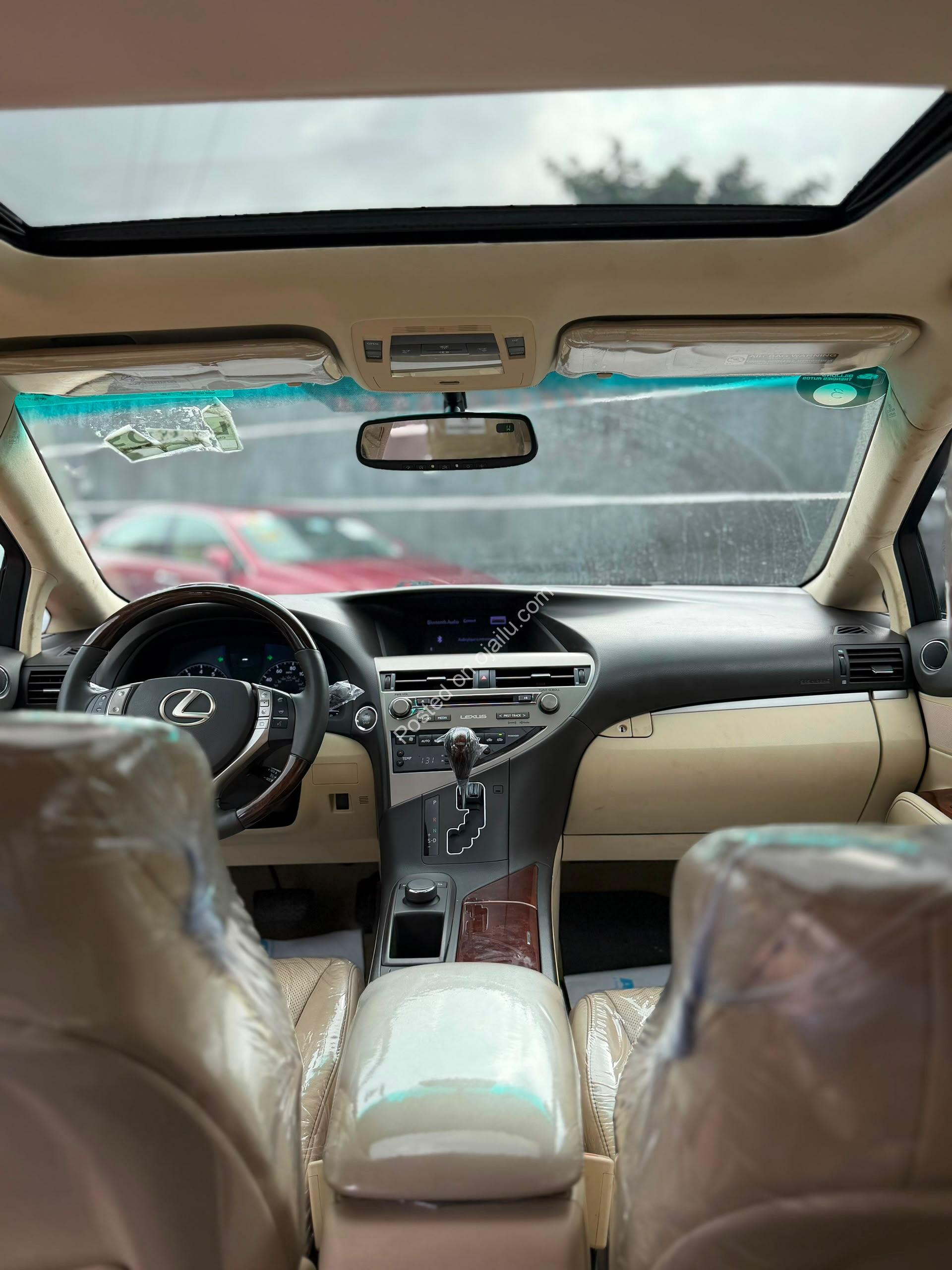 2015 Lexus RX350: Luxury, Safety & Cream Interior Excellence