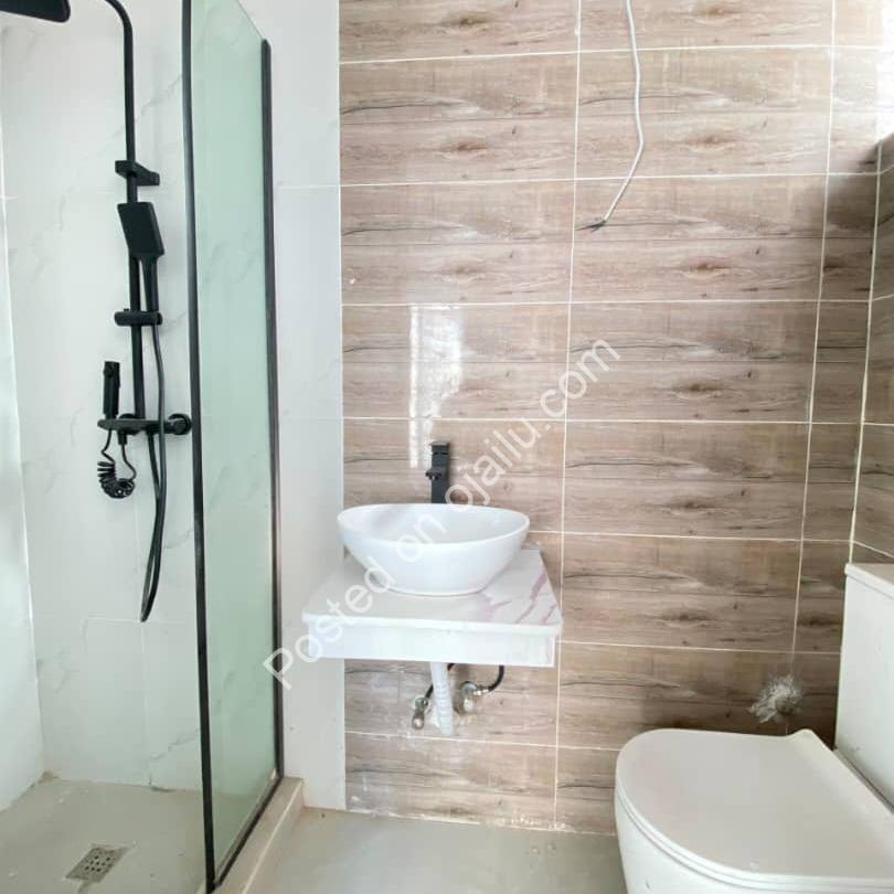 Brand New 4BR Duplex + BQ & Pool in Chevron