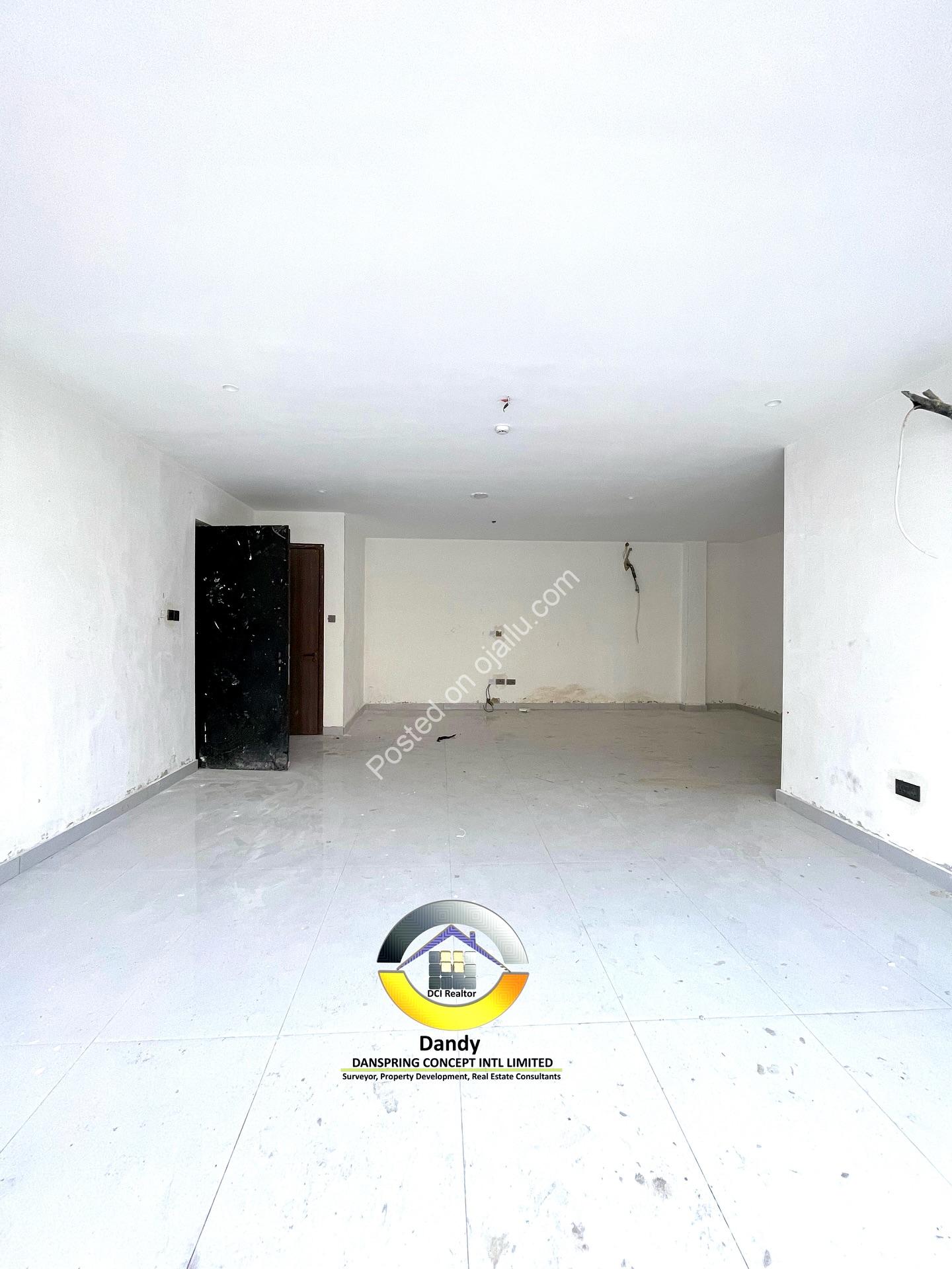 Stunning 2BR w/ Elevator & Bluetooth Speakers, Lekki Phase 1