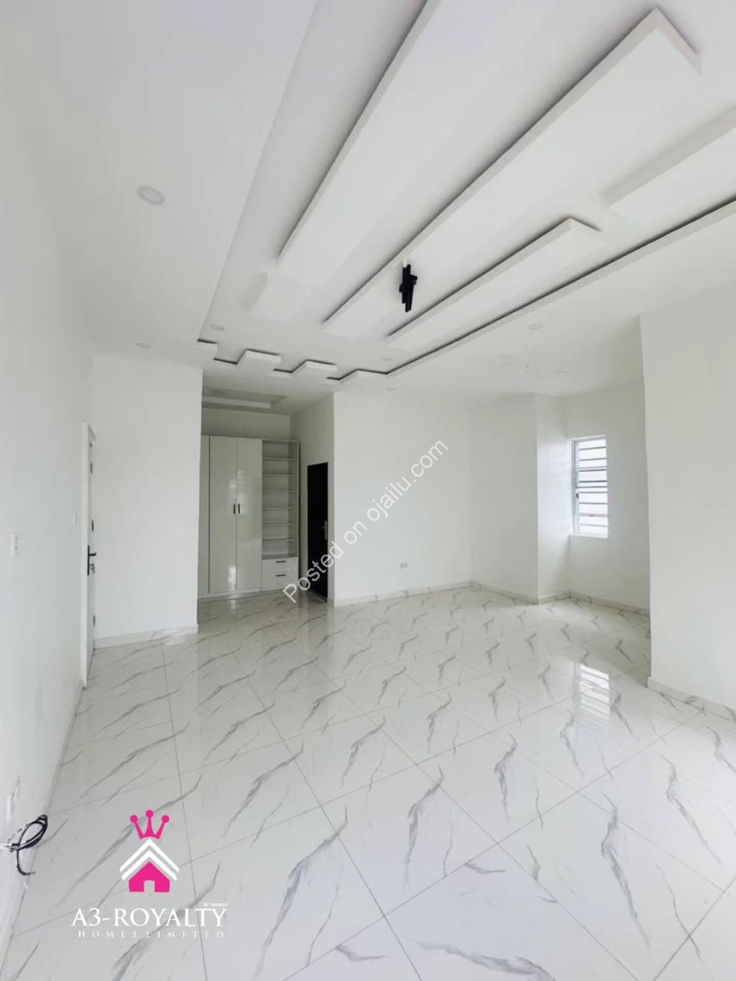 Move-In Ready: 4-Bed Semi-Detached Duplex, Ajah