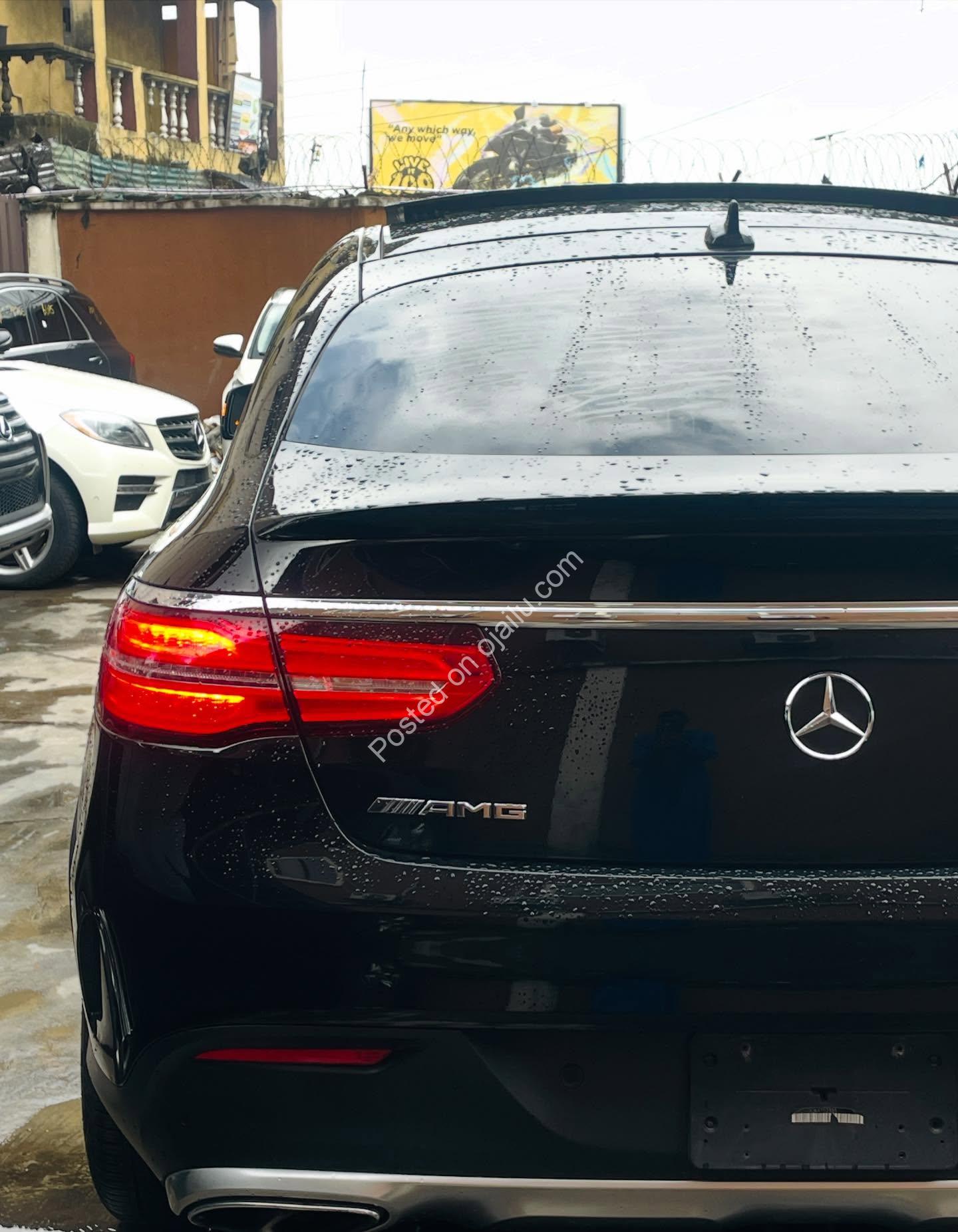 2019 Mercedes GLE43 AMG – Luxury Meets Low Mileage