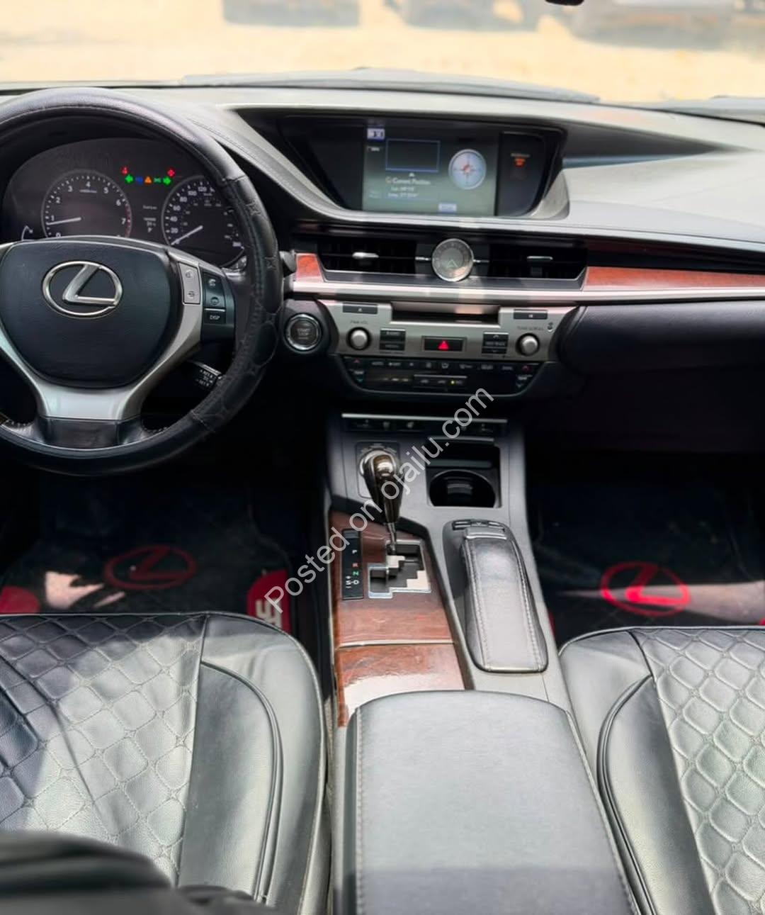 2013 Lexus ES350: 2016 Upgraded Luxury—Drive in Style!