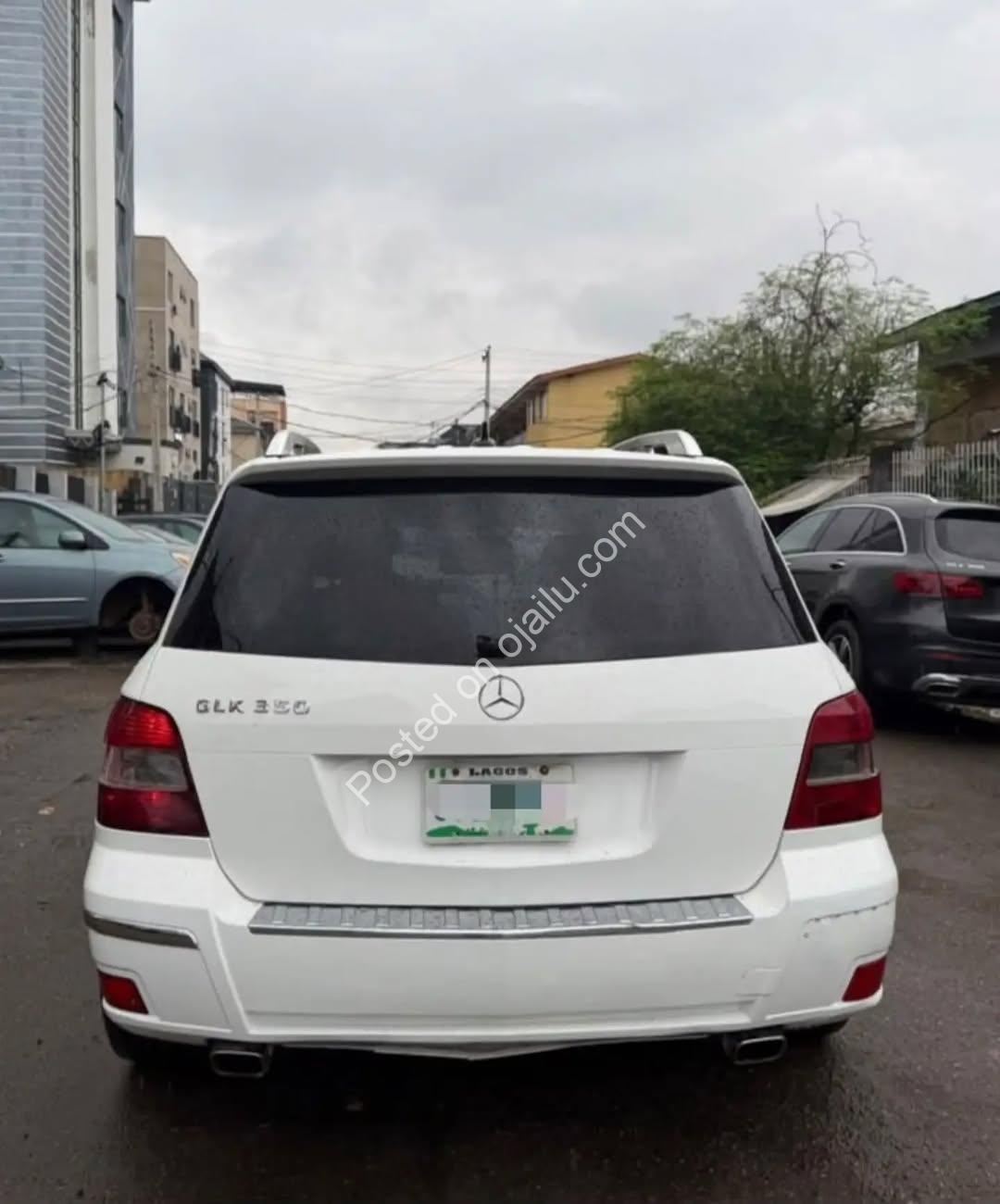 “Immaculate 1st Owner 2011 GLK350 – Drive Away Today! #LagosCars”