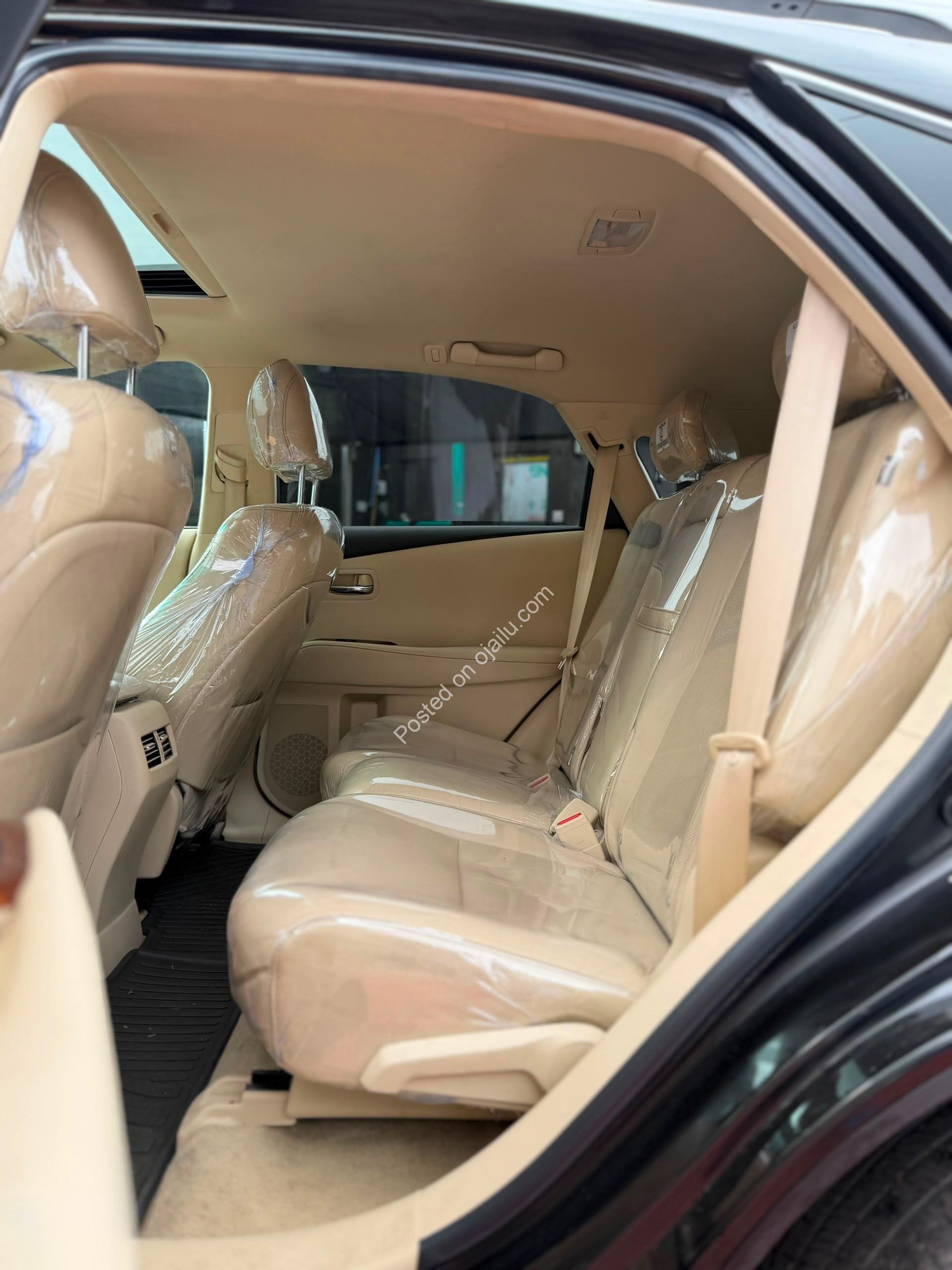 2015 Lexus RX350: Luxury, Safety & Cream Interior Excellence