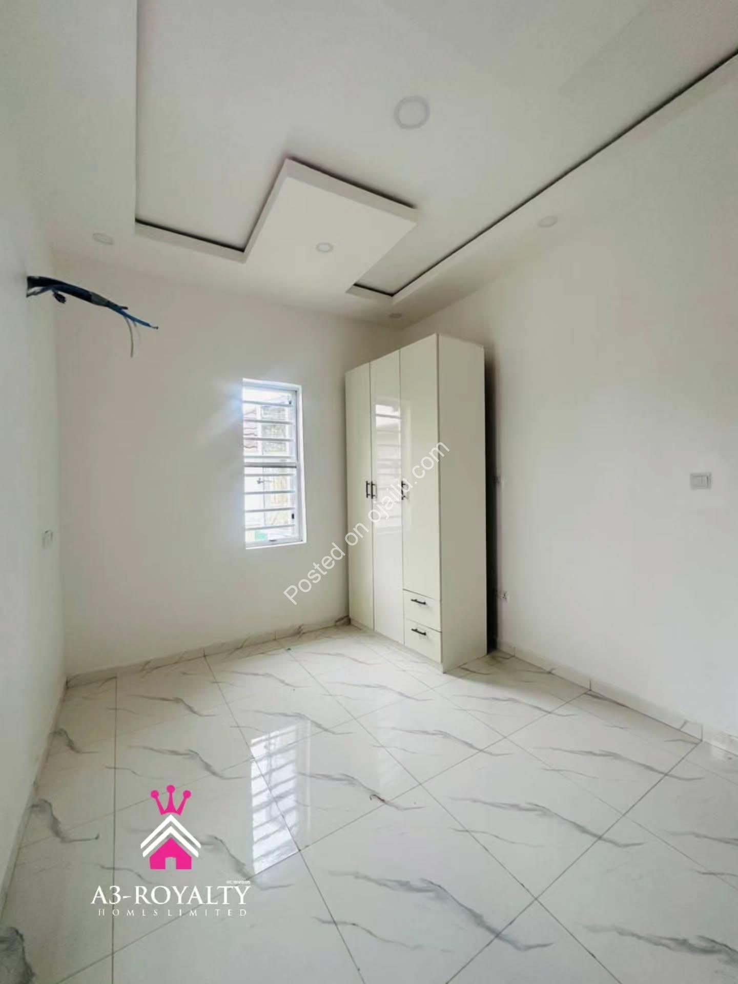 Move-In Ready: 4-Bed Semi-Detached Duplex, Ajah