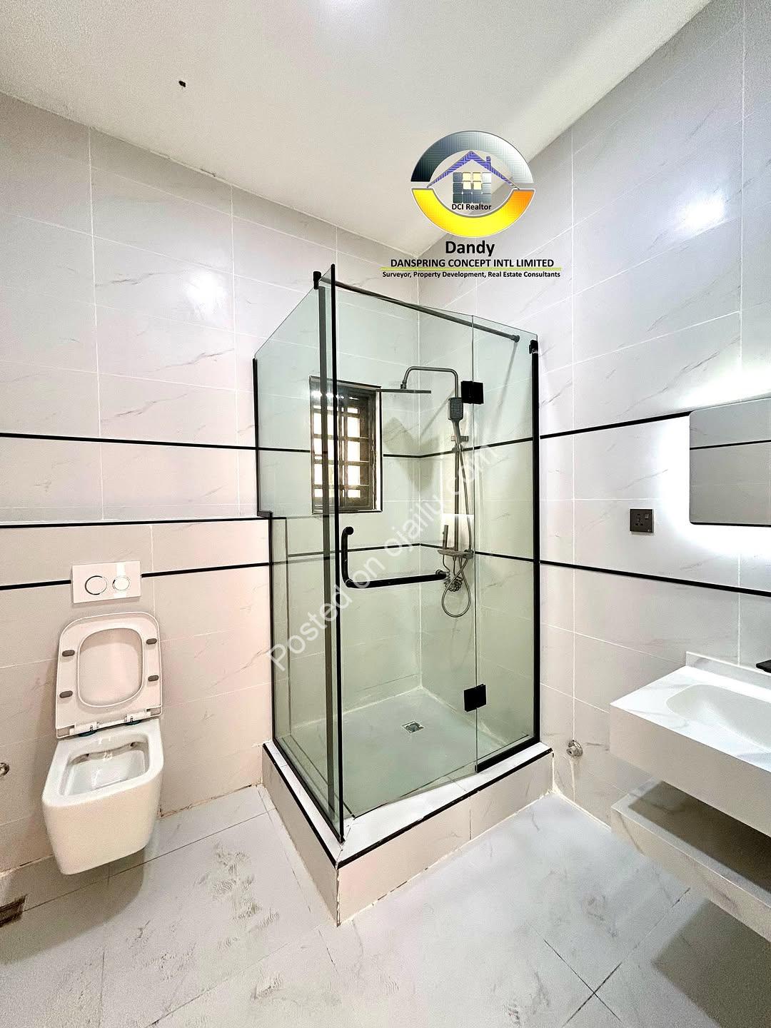 Your Dream Home Awaits: 4BR Duplex with Pool in Sangotedo