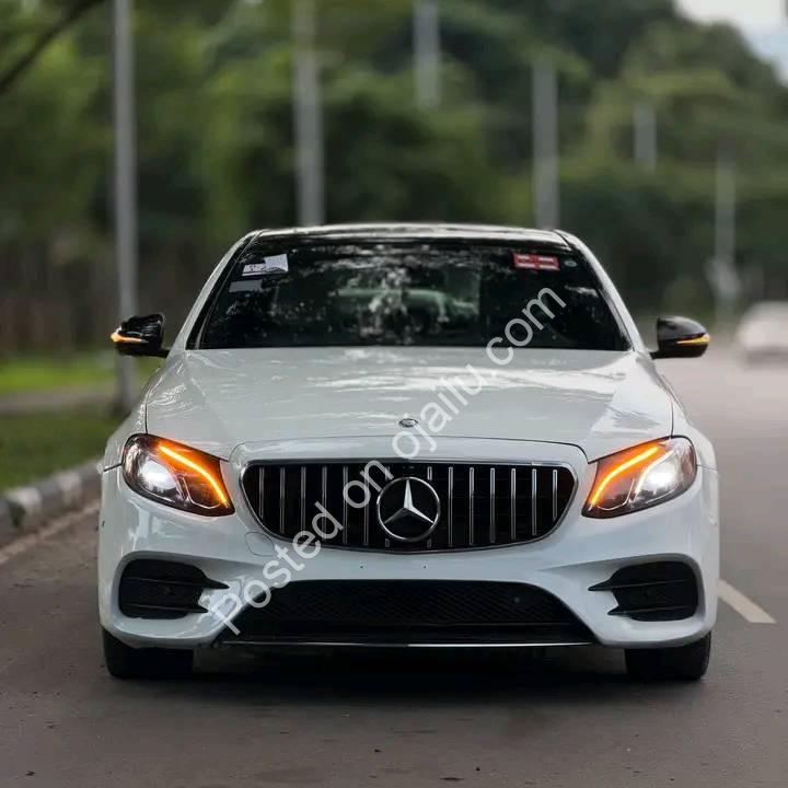 2017 E300 AMG | Luxury Sedan