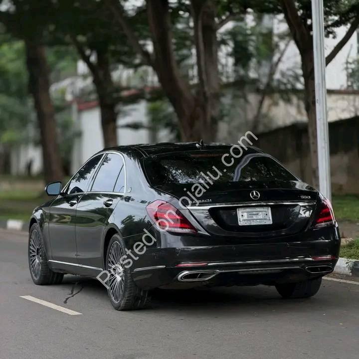 2014 Mercedes S550: 449HP Luxury Boss Ride