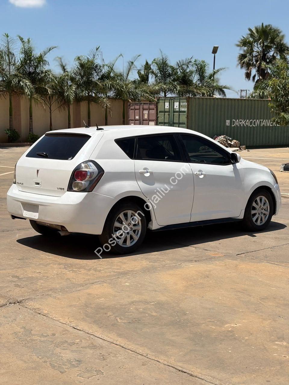 2009 Pontiac Vibe – Mint Condition, Just Buy & Fly!
