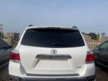 Toyota Highlander 2013: Accident-Free & Priced to Sell!