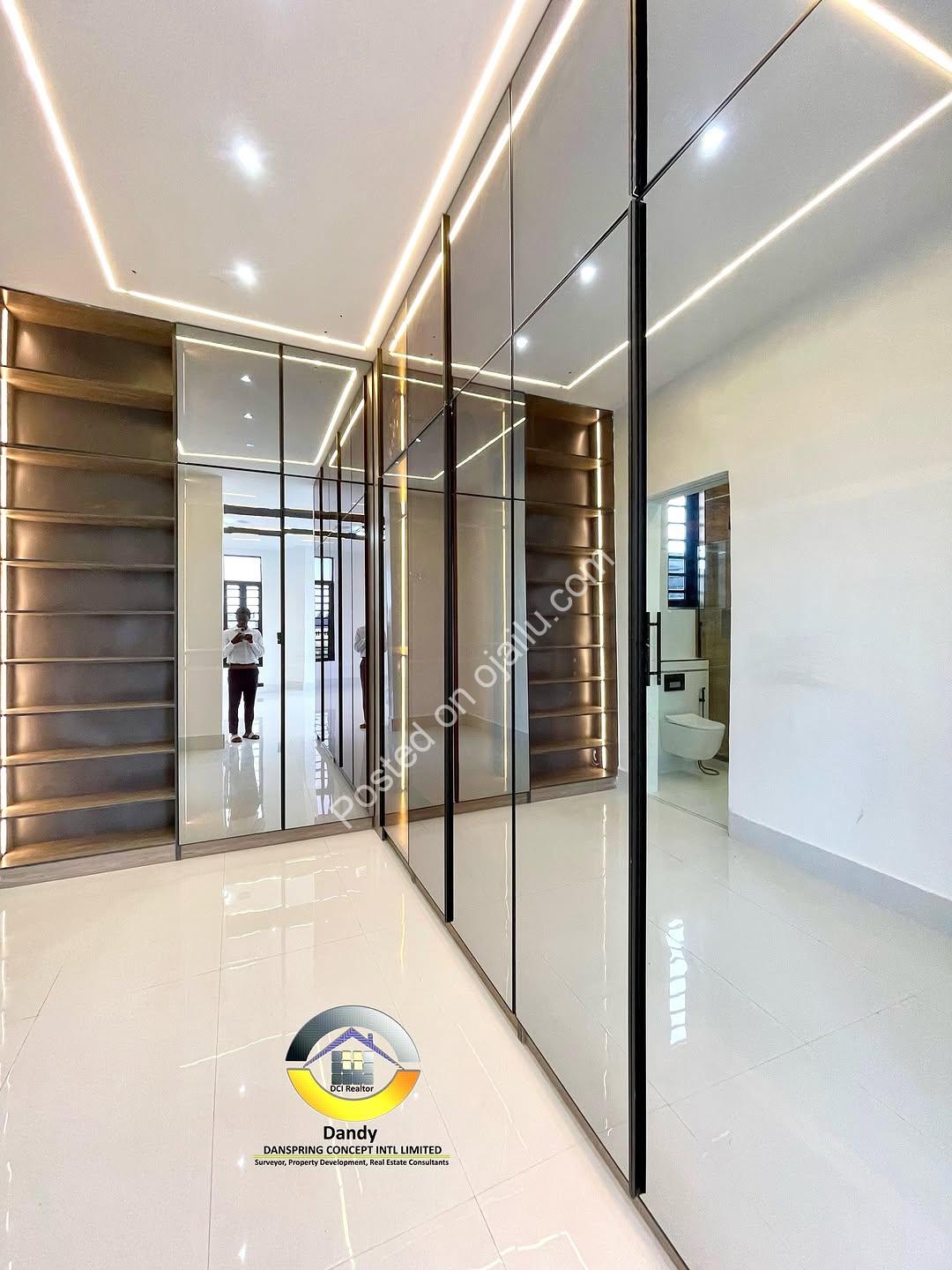 Swim, Sweat & Shine in This 5-Bed Sangotedo Duplex