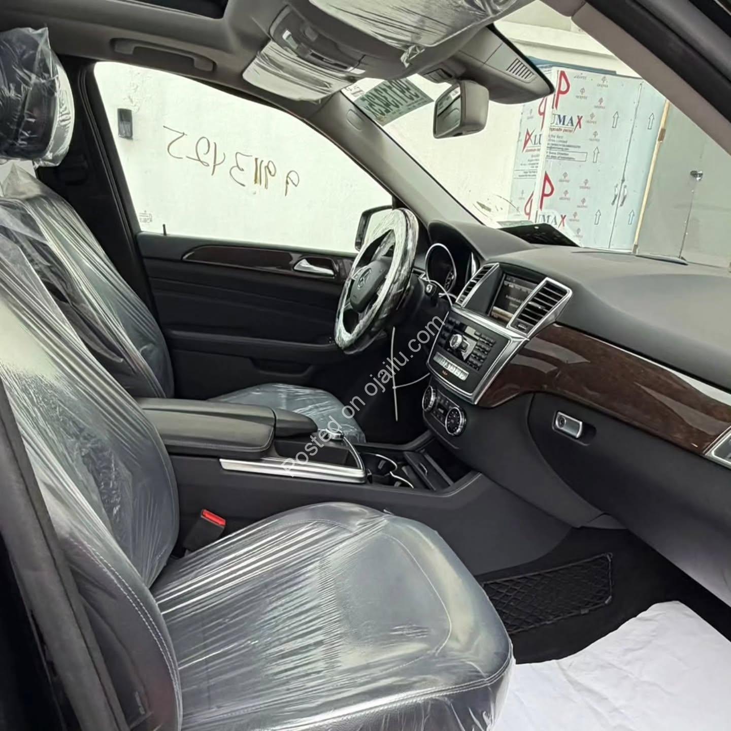2014 Mercedes ML350: Pristine Luxury SUV – 25m Lagos
