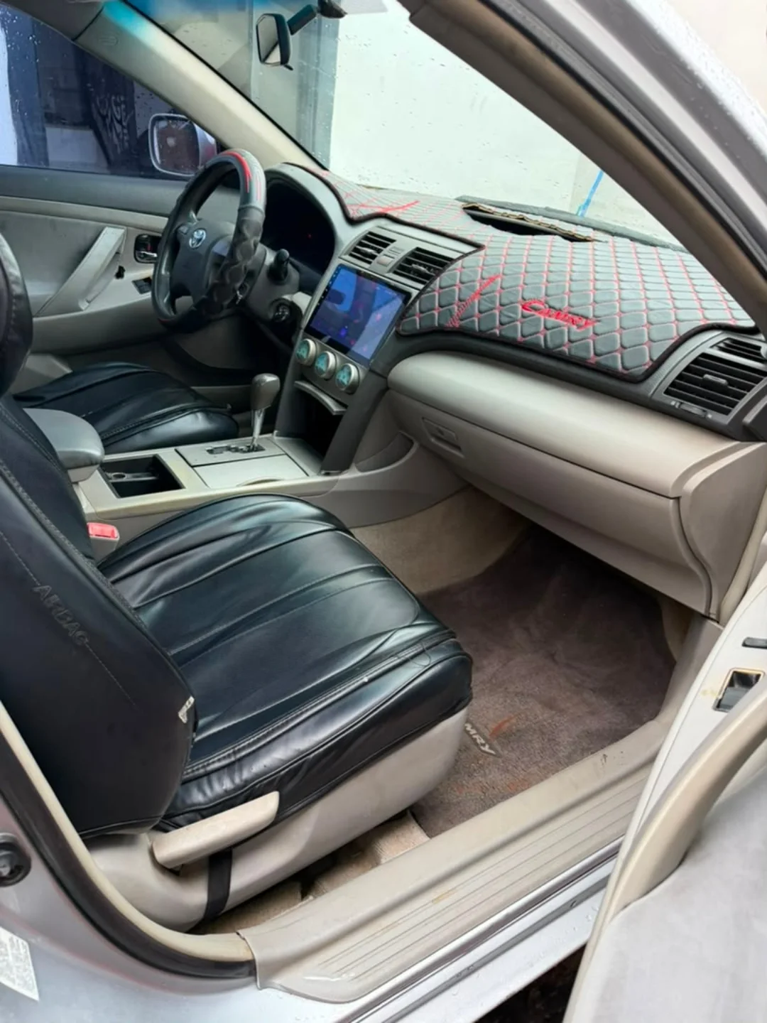 Clean   2008 Camry: V4 Power, Original Body