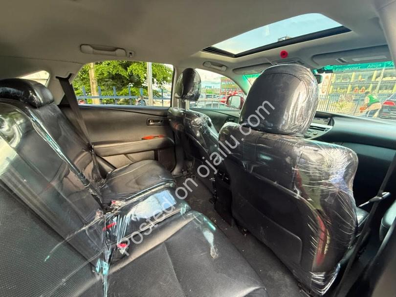 2010 Lexus RX-350: Ultra-Clean Grade Virgin