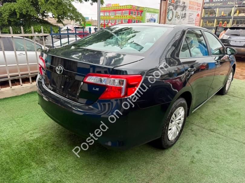 Clean 2014 Toyota Camry LE – Low Mileage, Top Grade!