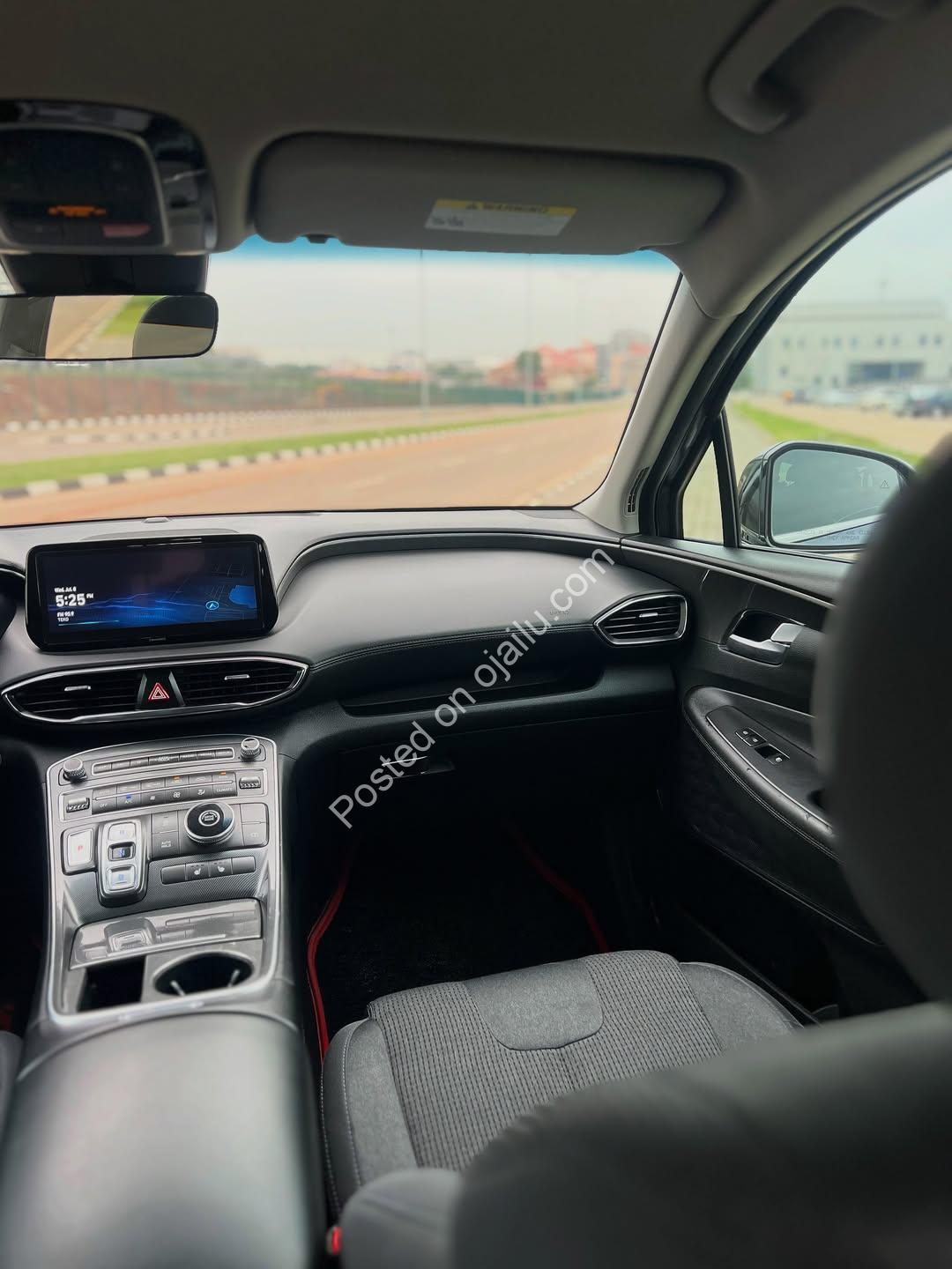 2023 Hyundai SantaFe SEL – Duty Paid & Delivered!