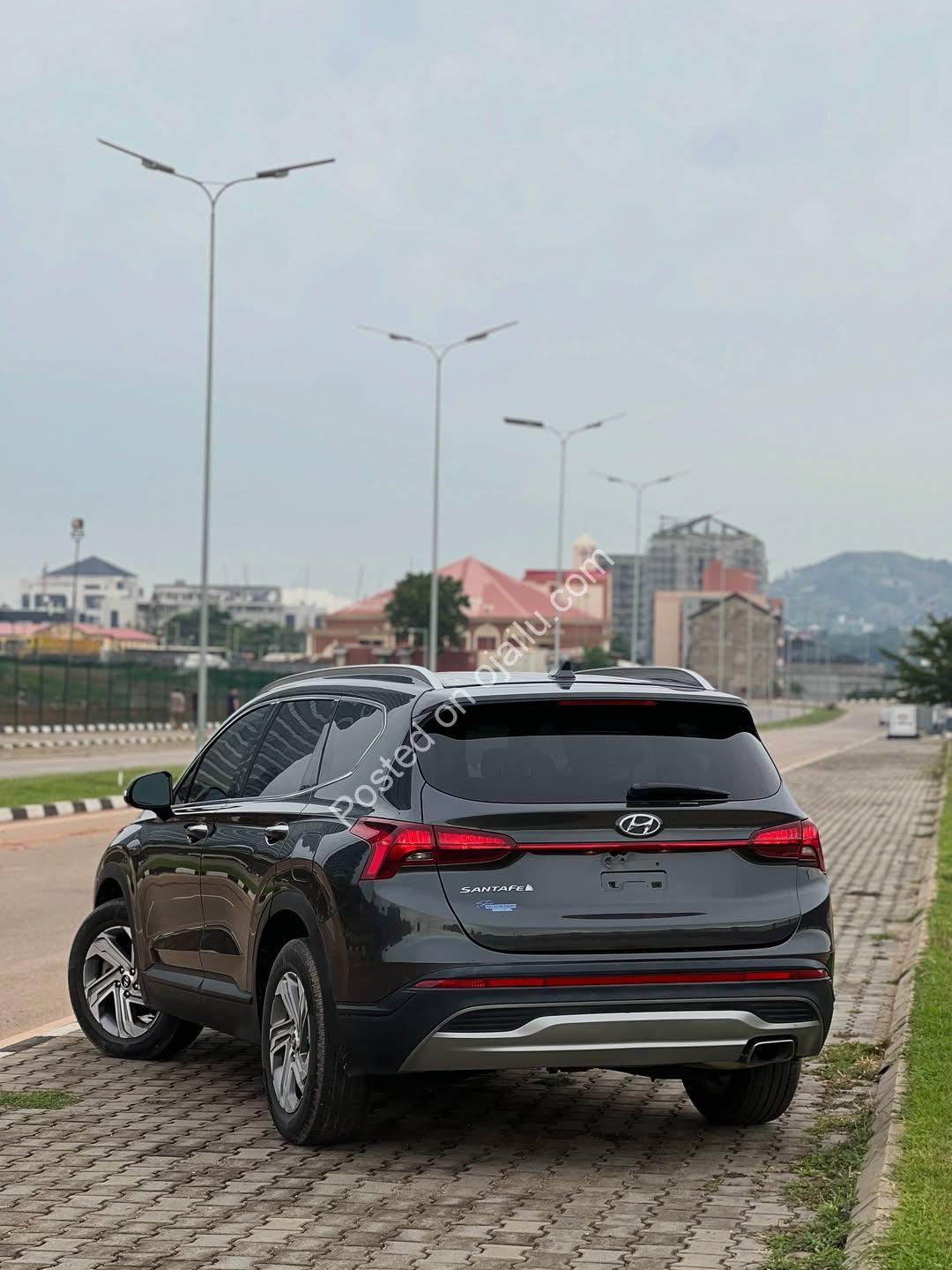 2023 Hyundai SantaFe SEL – Duty Paid & Delivered!