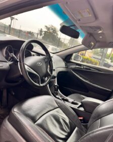2013 Hyundai Full Option: 10.5M – Ventilated Seats & Eco Mode