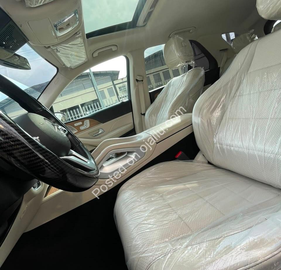 2021 Mercedes GLE350: Luxury, Panoramic Sunroof & 360° Camera – Drive Home Today!