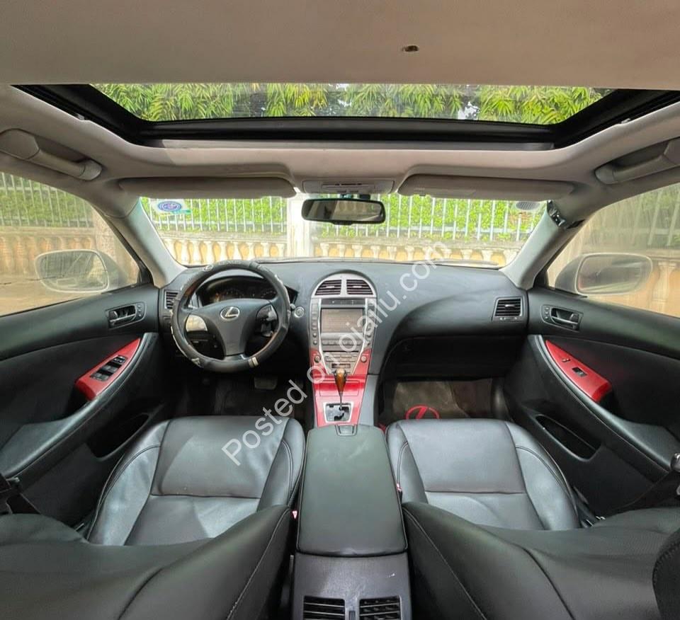 2009 Lexus ES350: Panoramic Roof, Push-Start, Premium Comfort – 8.9M Naira
