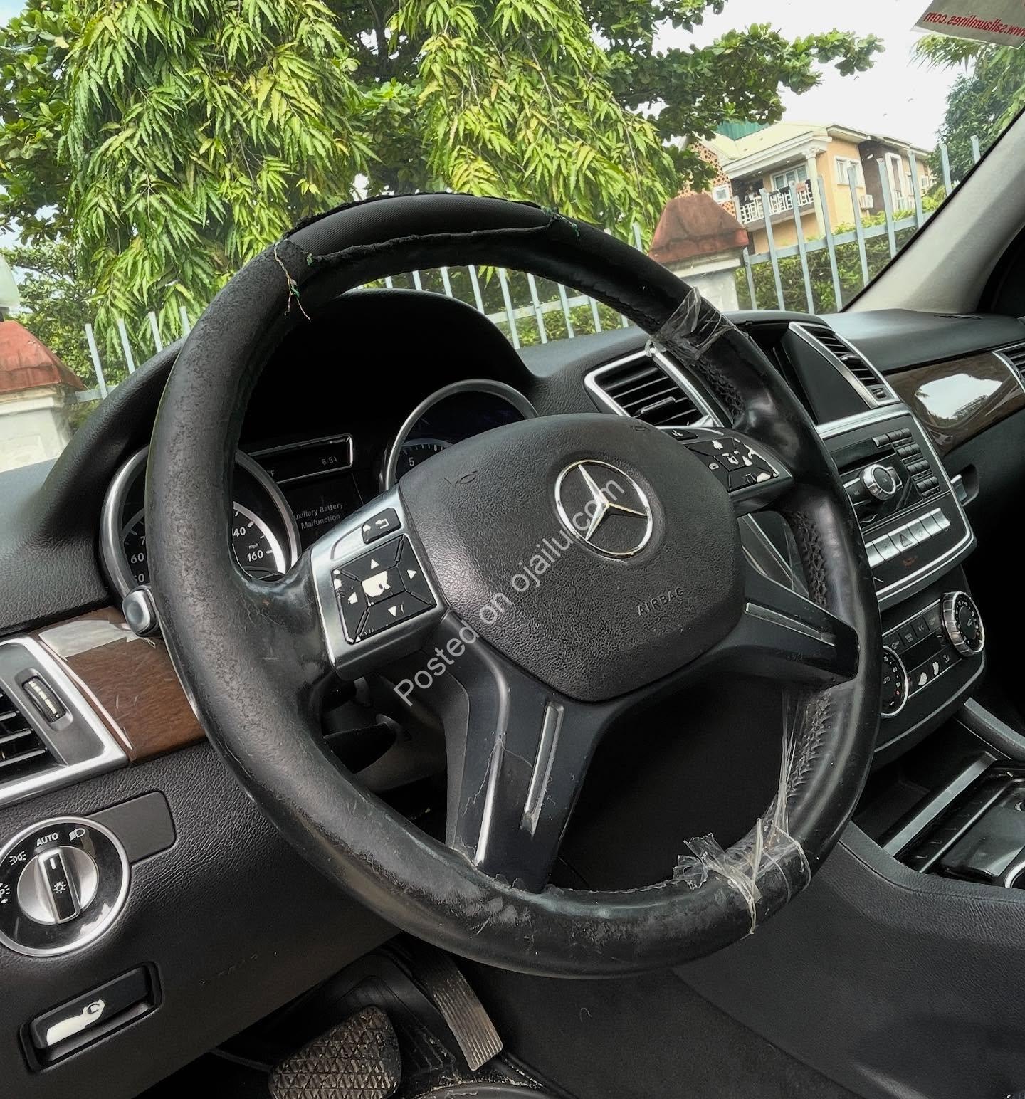 2015 Mercedes ML350: Luxury SUV, Sunroof, 17.8M Only!