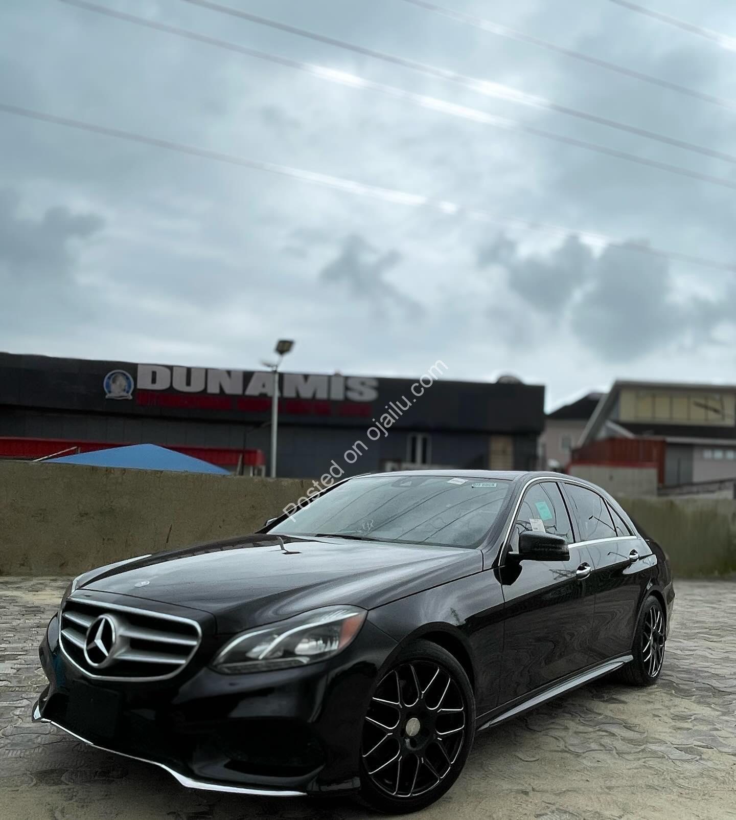 2015 Mercedes E350 4MATIC – Sunroof, Keyless Go, 21.5M Only