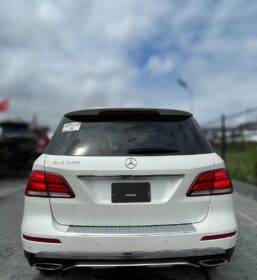 2016 Mercedes GLE350: Luxury SUV