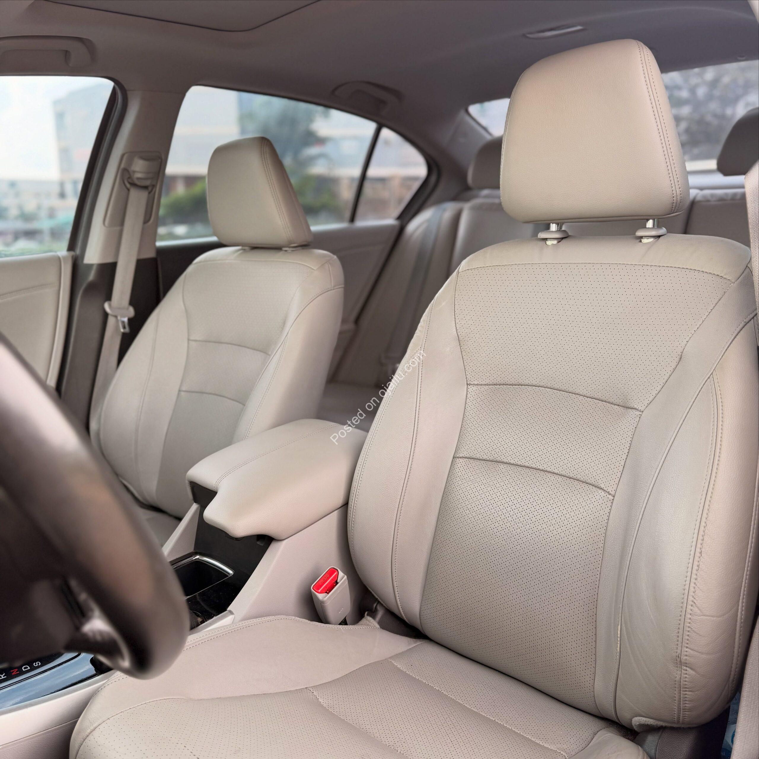 2017 Honda Accord V6 Touring: Luxury & Power – ₦17M