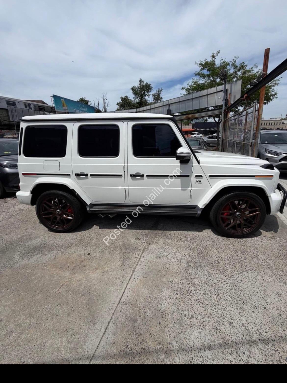 2020 Mercedes G63 AMG: Unstoppable V8 Luxury Beast
