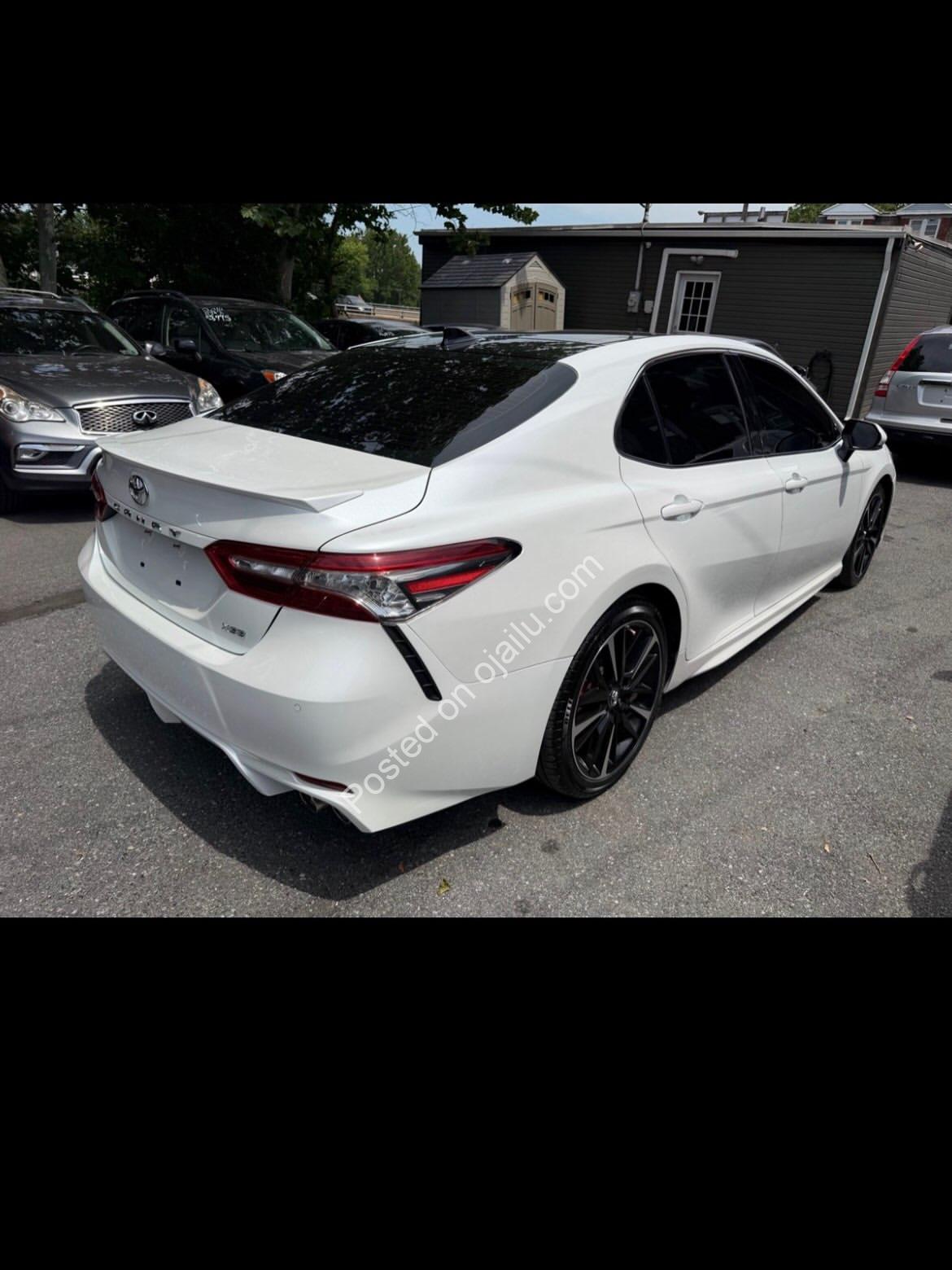2018 Toyota Camry XSE V6 – Premium & Fully Loaded!